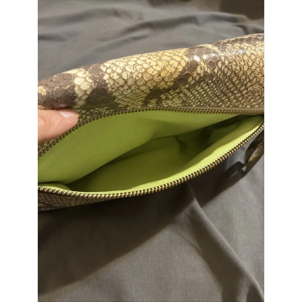 Kelly Wynne Tan Cream Snake Leather Clutch Bag